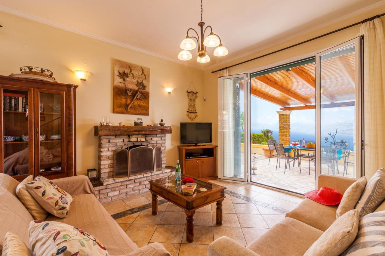 Beachfront Villa Victoras - With Private Beach Sidárion Exteriör bild