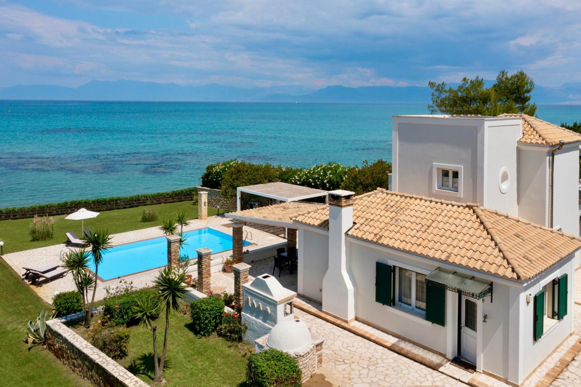 Beachfront Villa Victoras - With Private Beach Sidárion Exteriör bild